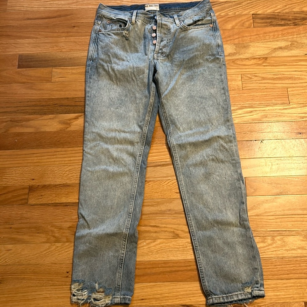 Free People Unknown Legend distressed jeans. Sea Mist. Size 27. Low rise.